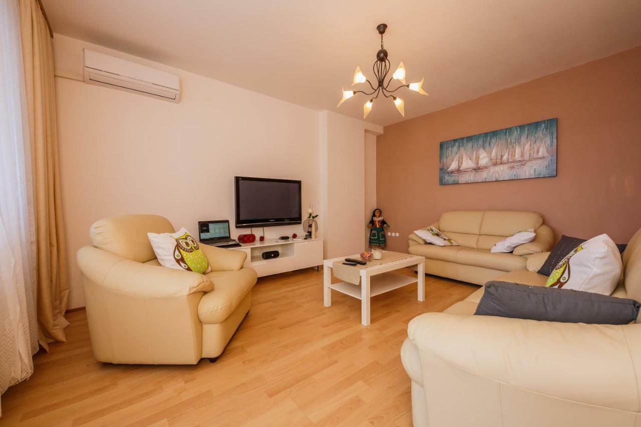 Apartman Lucija Kastela Exterior photo