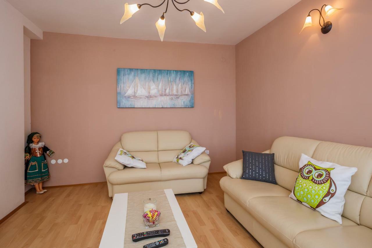Apartman Lucija Kastela Exterior photo